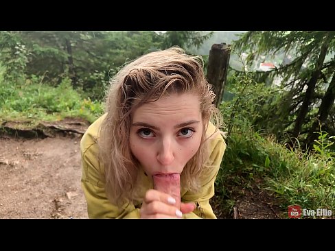 ❤️ Meedchen drénkt kum no engem ëffentleche Blowjob - Eva Elfi Fucking Video op lb.pornjimbo.ru ﹏